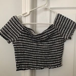 Black and white gingham crop top